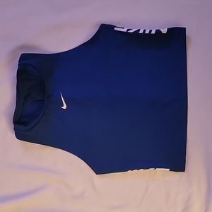 Nike Pro Dri-Fit Graphic Cropped Tank